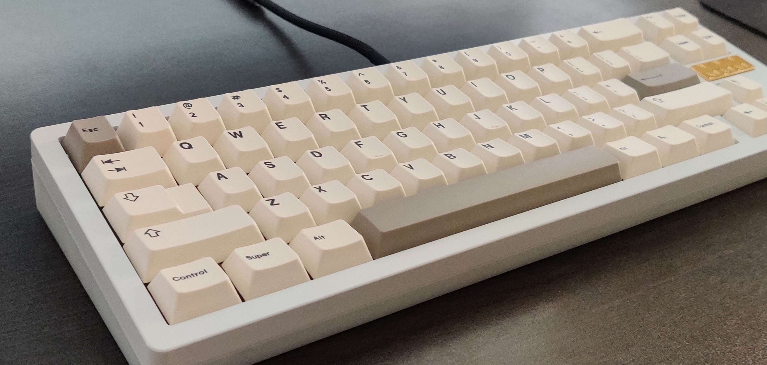 A picture of the Ikki68 Aurora keyboard